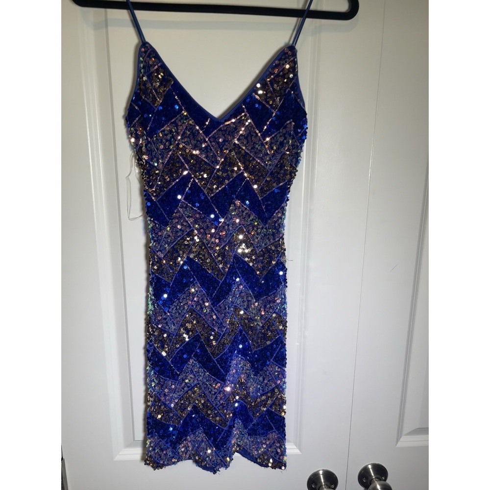 Hot & Delicious Size Small Blue Sequin Party Dress Shines Sparkles New Years Eve